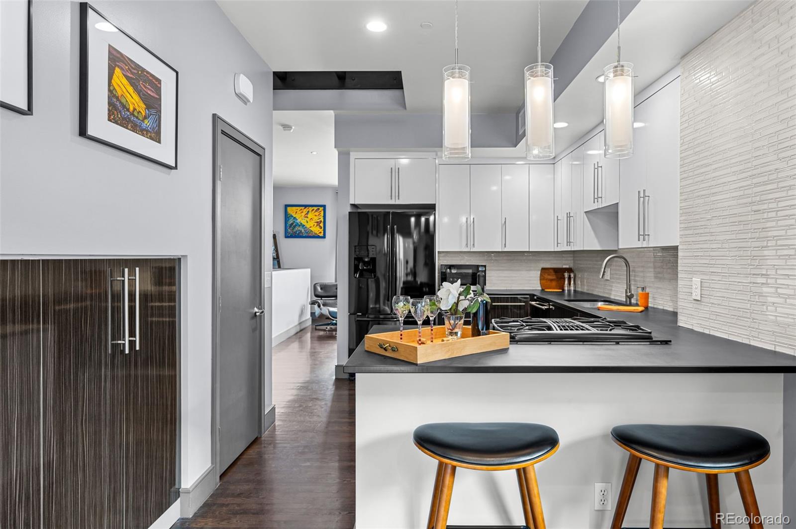 2539 Lawrence Street, Denver, CO, 80205 4 2539 Lawrence Street