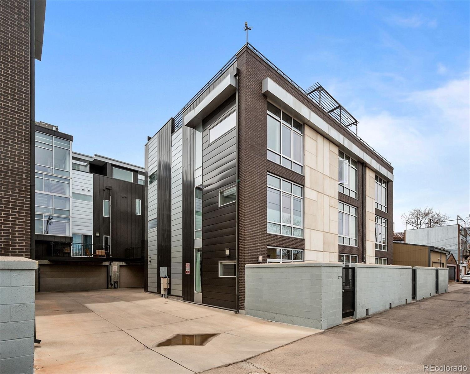 2539 Lawrence Street, Denver, CO, 80205 1 2539 Lawrence Street