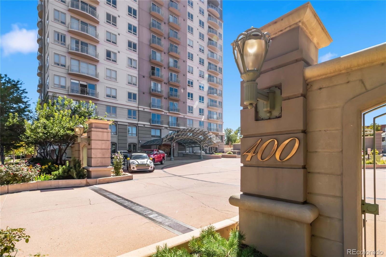 400 E 3rd Avenue 405