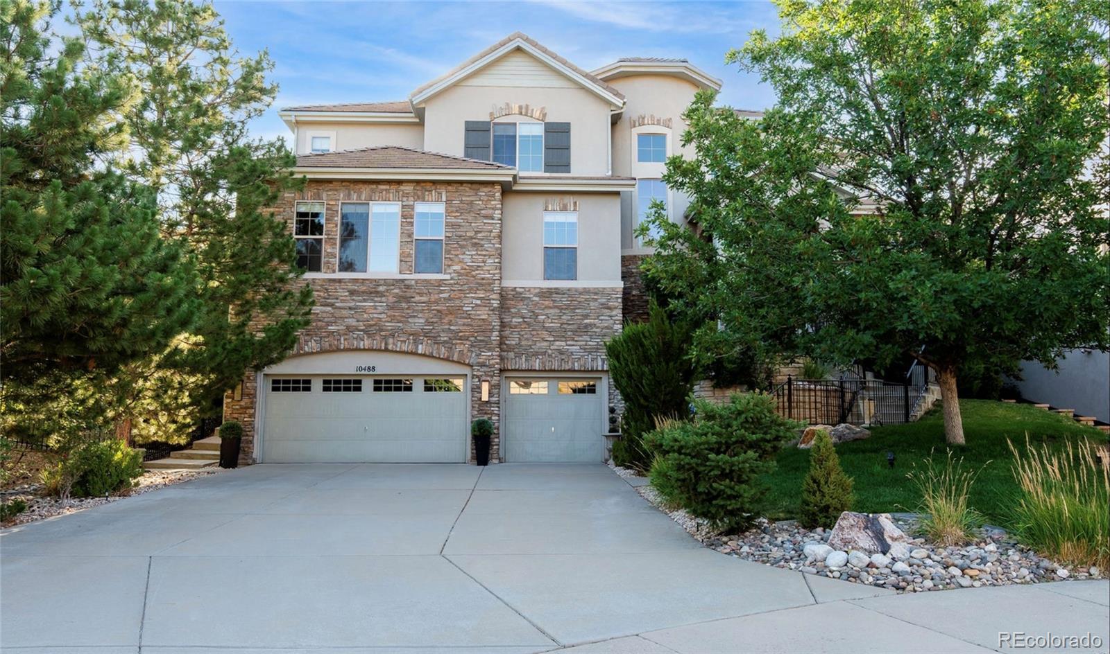 10488 Bluffmont Drive