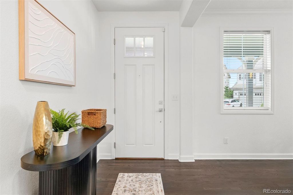 Photo of 664 Tiger Lily Way, Highlands Ranch, CO 80126 (MLS # 4613318)