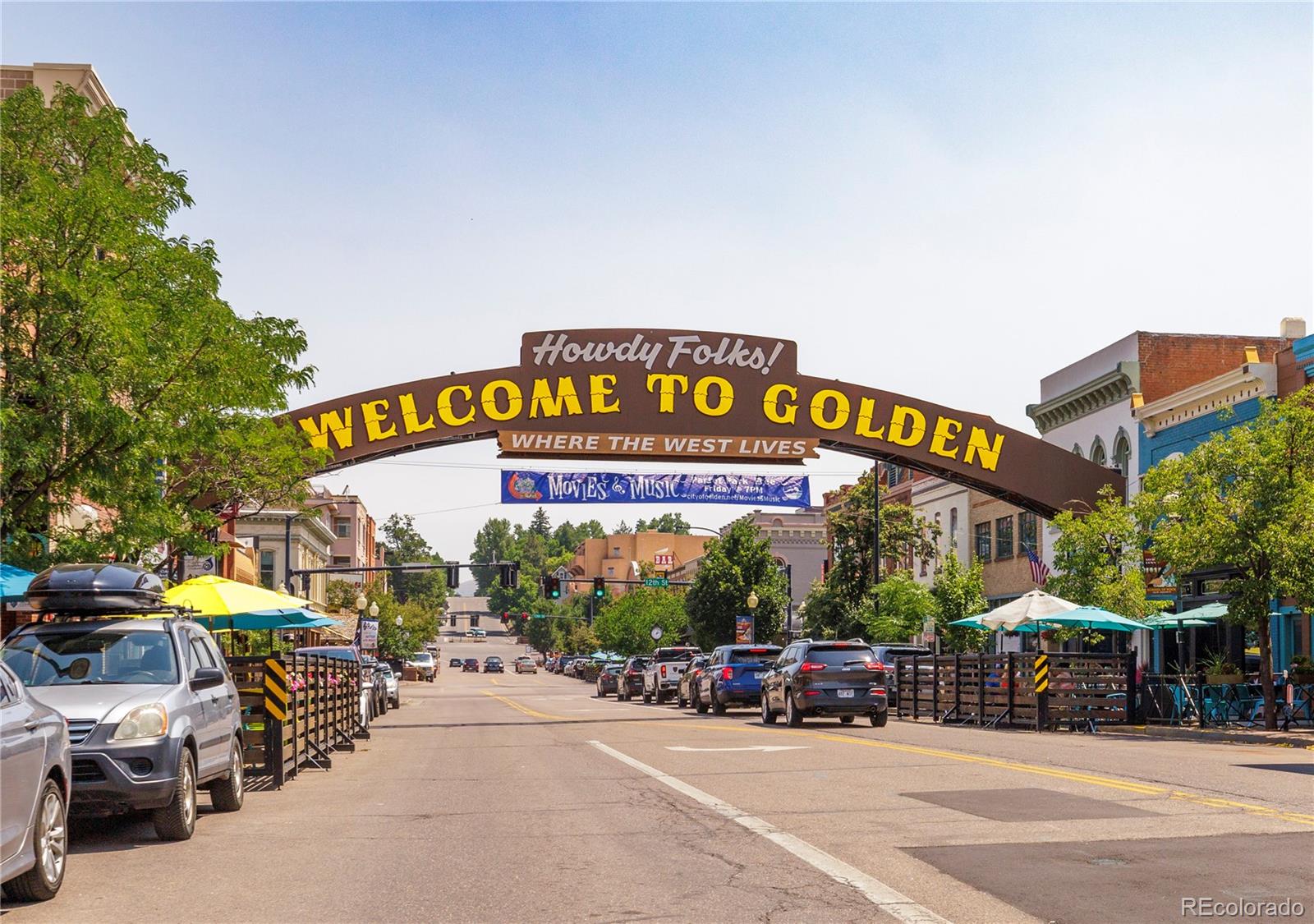 1044 Cottonwood Circle