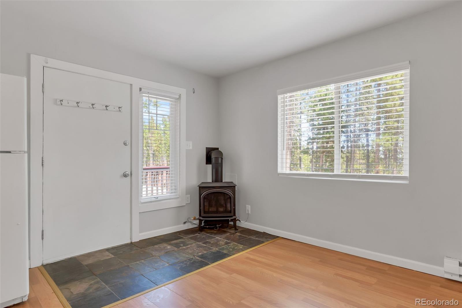 28 Deer Road