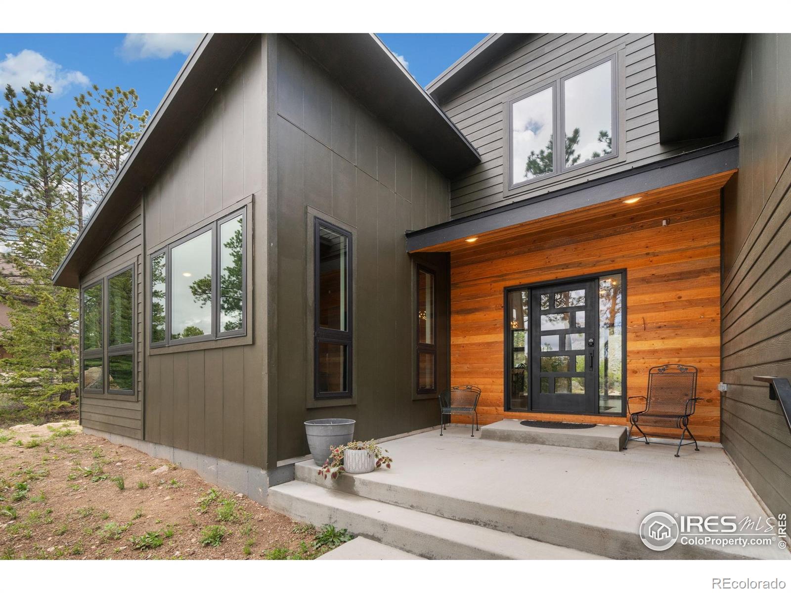 111 Elk Trail