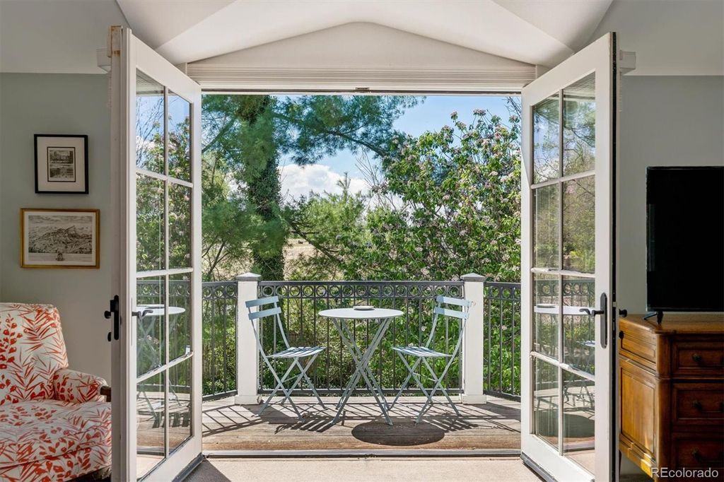 Photo of 300 Clermont Street, Denver, CO 80220 (MLS # 5373878)