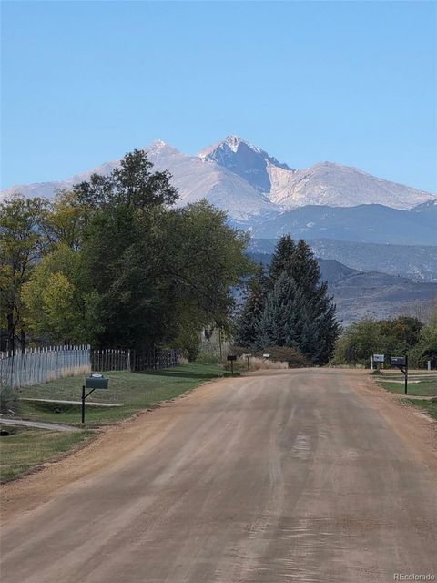 1613 Horseshoe Circle Longmont CO 80504