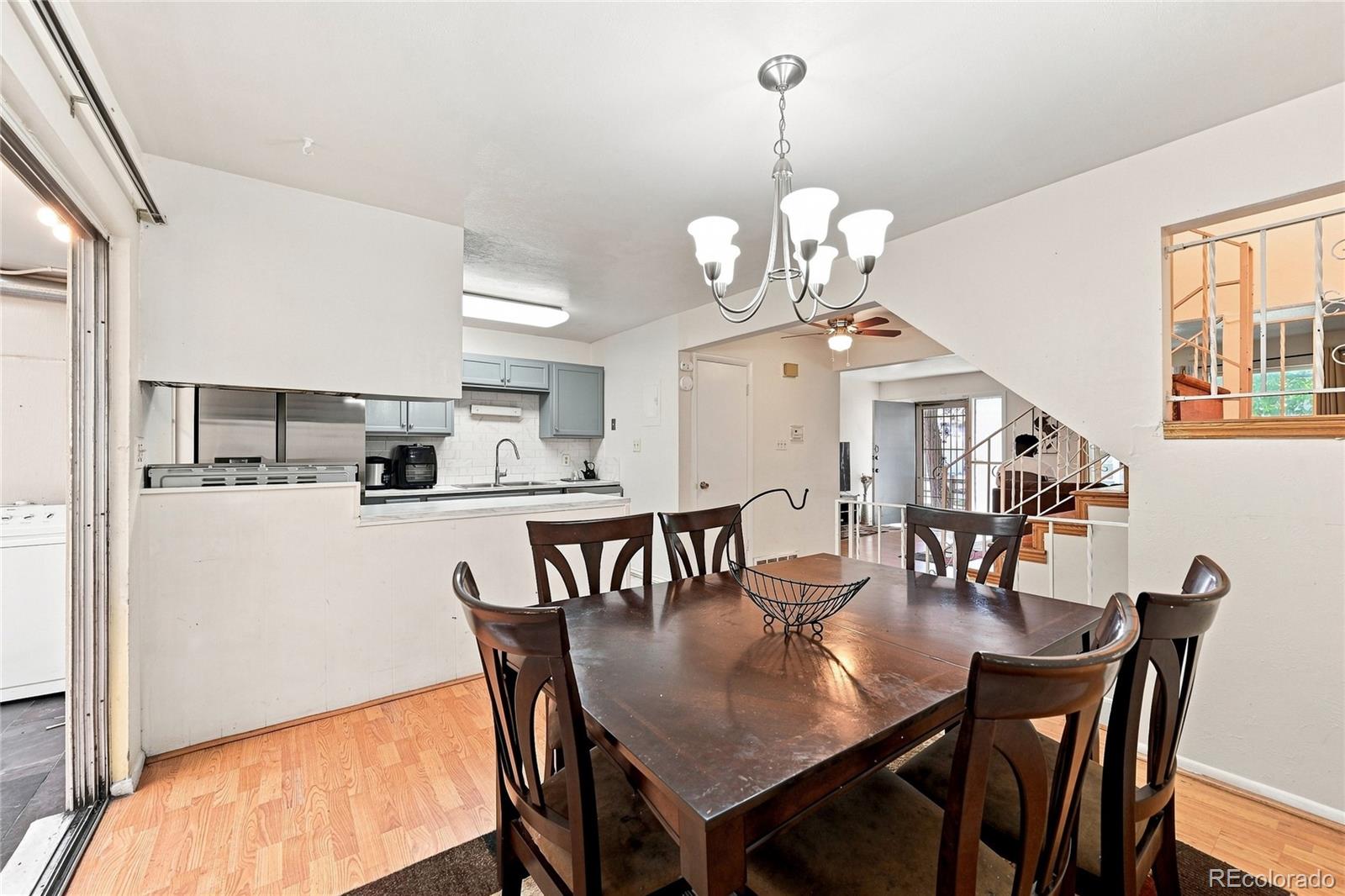 147 Paris Circle