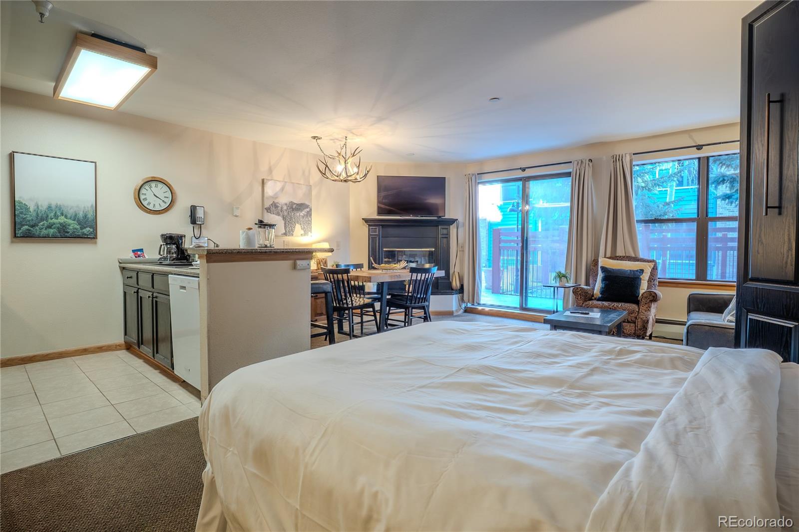 100 S Park Avenue W115/W116