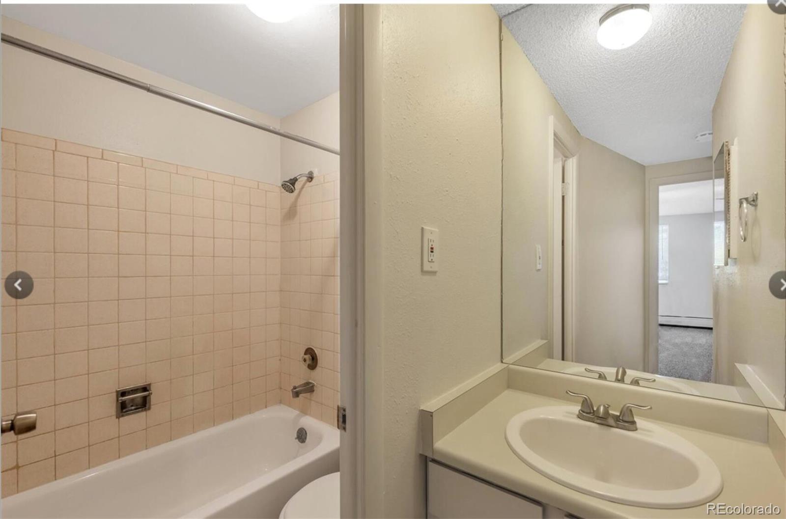 8822 E Florida Avenue 112