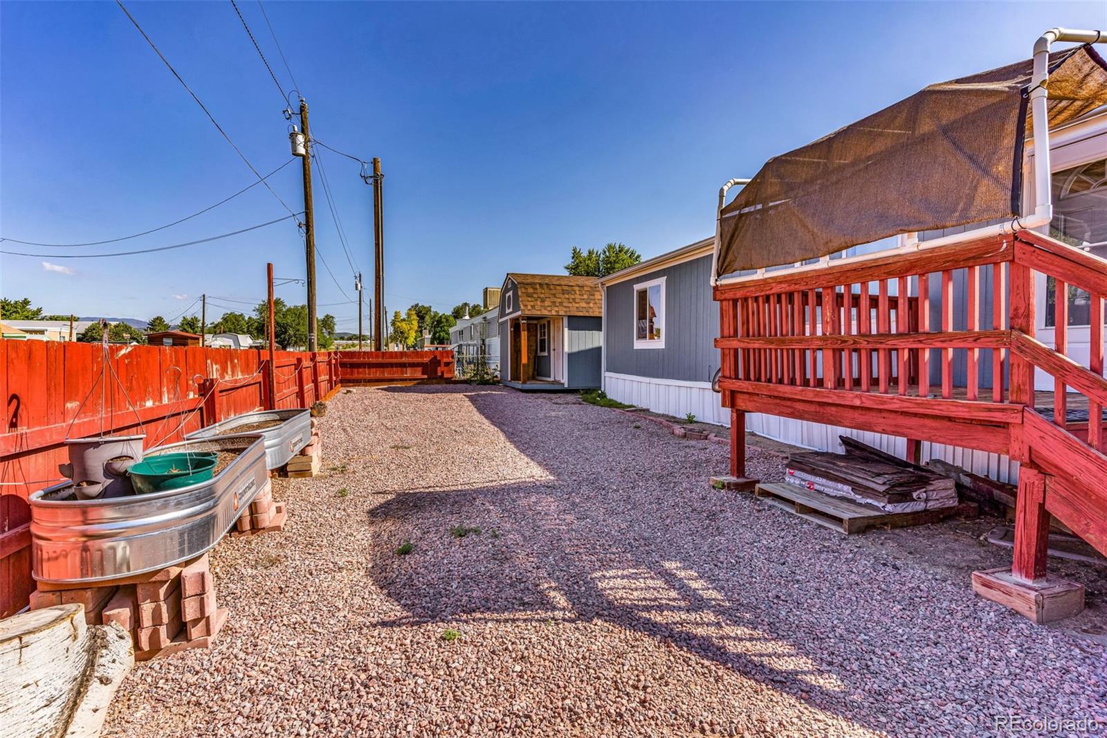 2401 Central Avenue 19