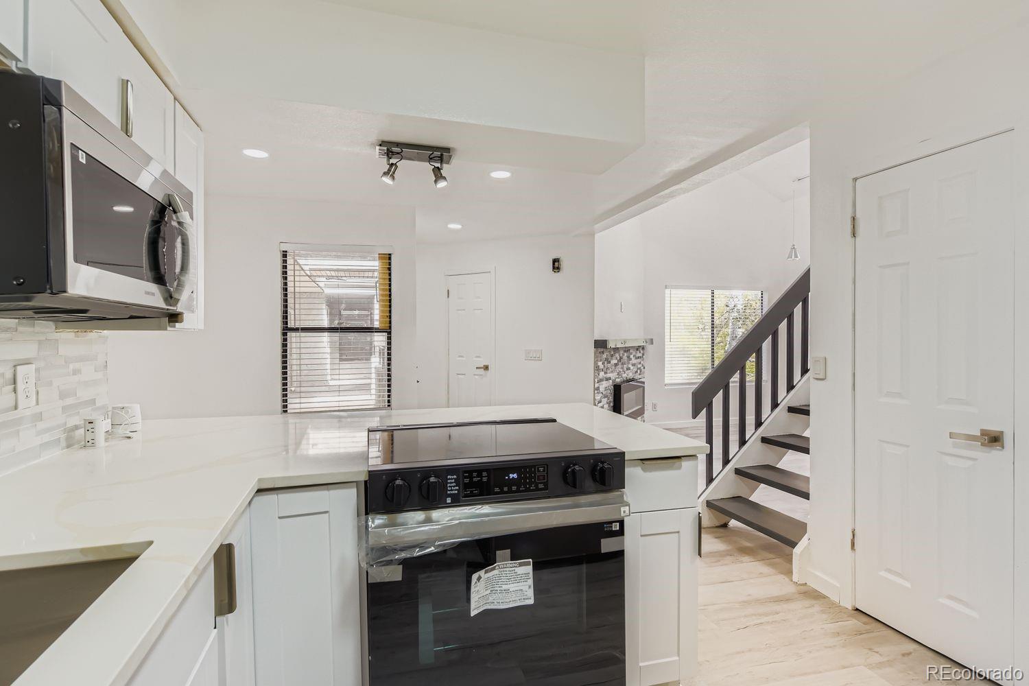 1825 Kendall Street 205, Lakewood, CO, 80214 2 1825 Kendall Street 205