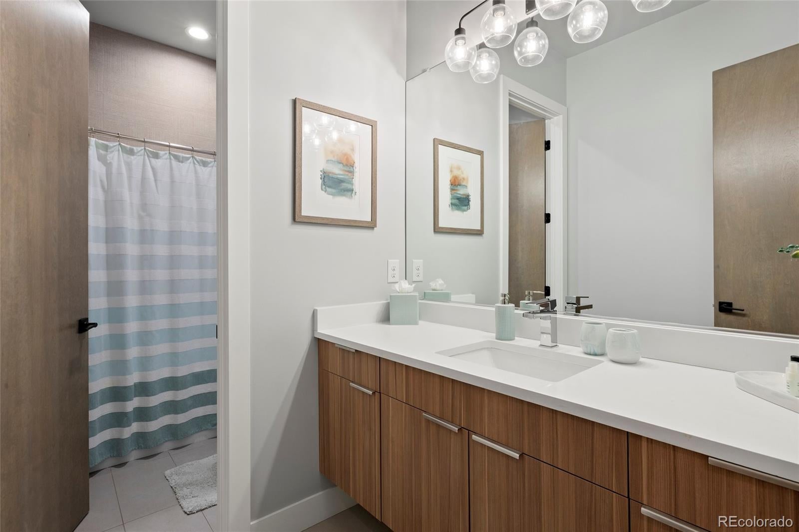 3083 S Cherry Way, Denver, CO, 80222, USA, 5 Bedrooms Bedrooms, ,4 BathroomsBathrooms,Residential,Active,3083 S Cherry Way,8790613