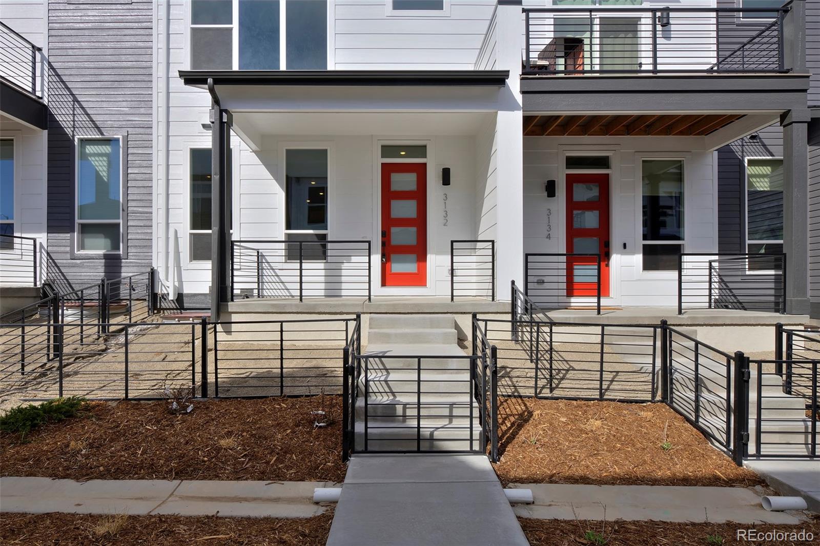 3132 W Bonfils Place