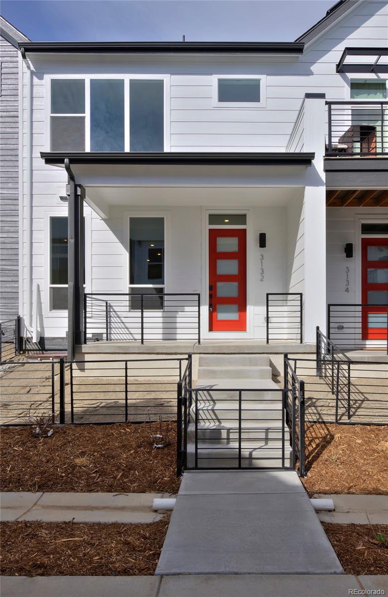 3132 W Bonfils Place