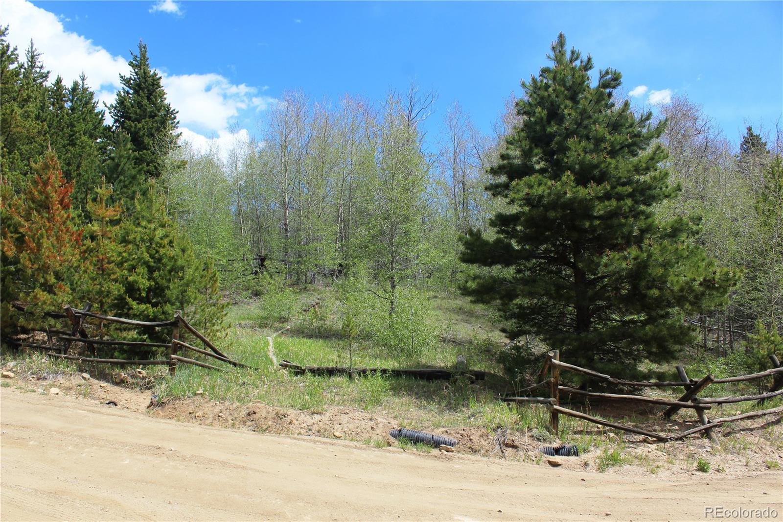 00 Quartz Hill Road
