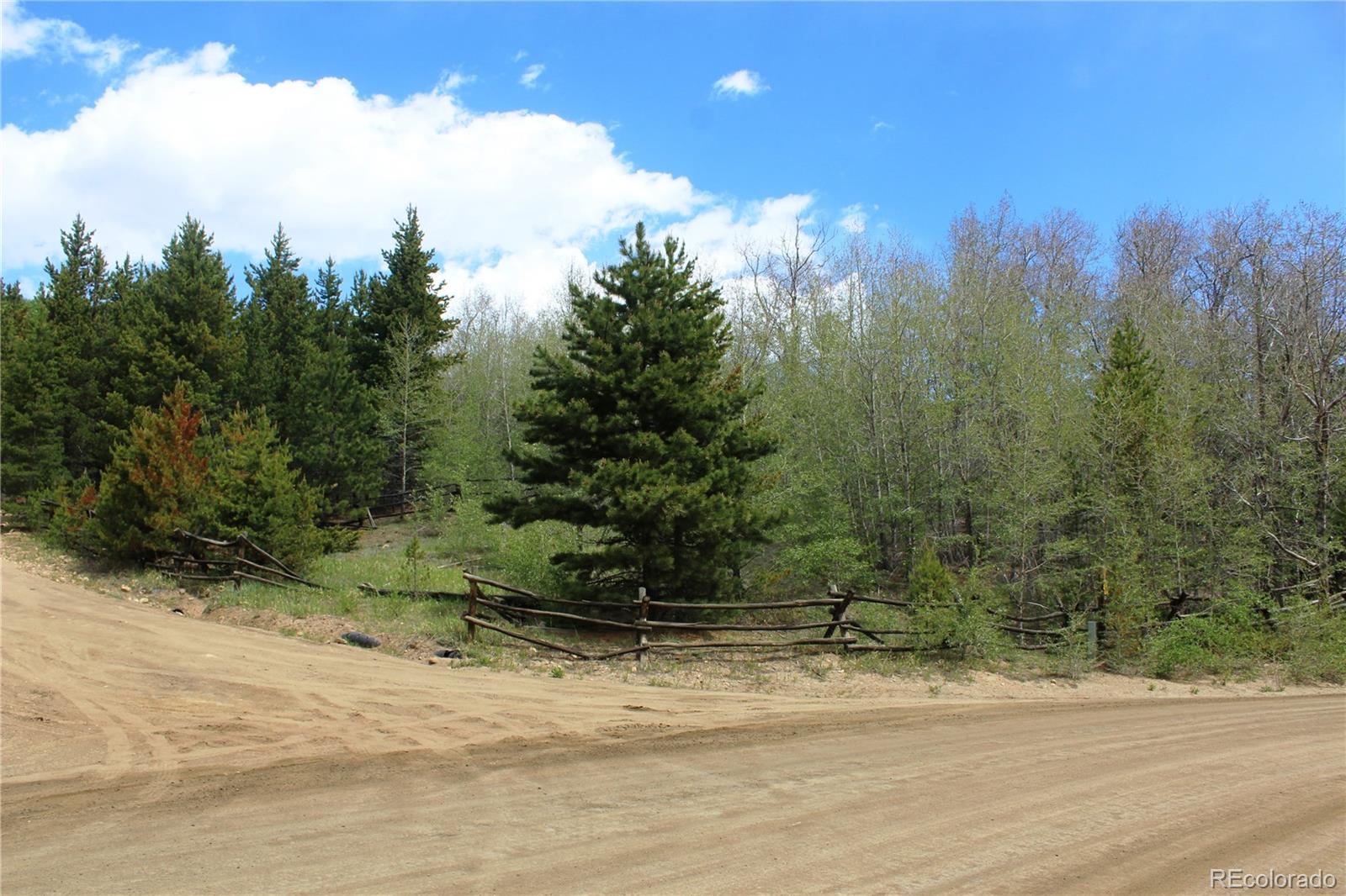 00 Quartz Hill Road