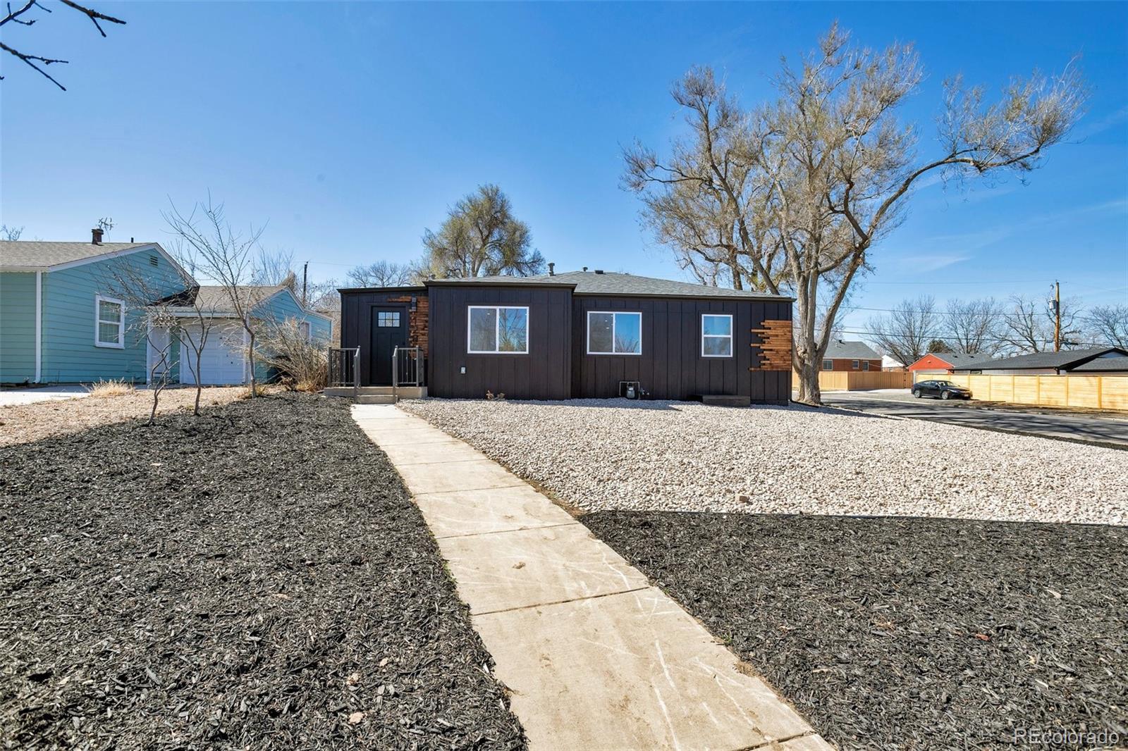 1285 Roslyn Street, Denver, CO, 80220 4 1285 Roslyn Street