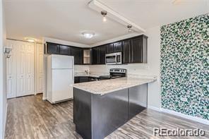 909 N Logan Street 4A