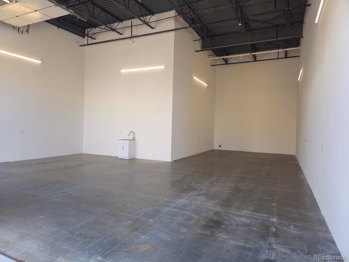 4285 S Eldridge Street C11