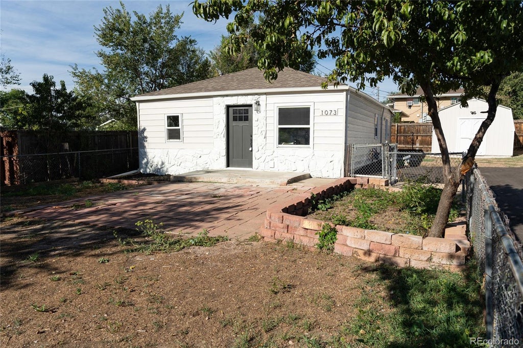 Photo of 1073 S Raleigh Street, Denver, CO 80219 (MLS # 2687793)