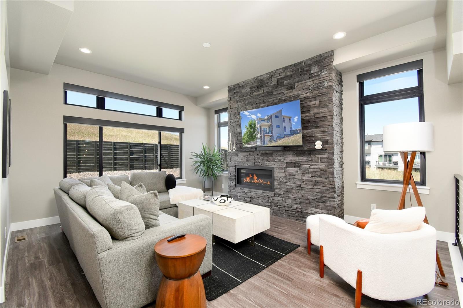 4353 N Meadows Drive