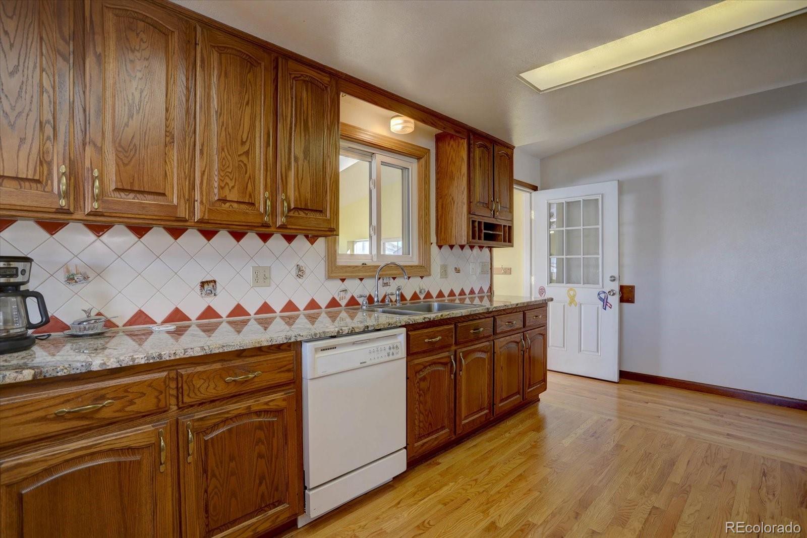 11810 Mesa View Road, Larkspur, CO, 80118 4 11810 Mesa View Road