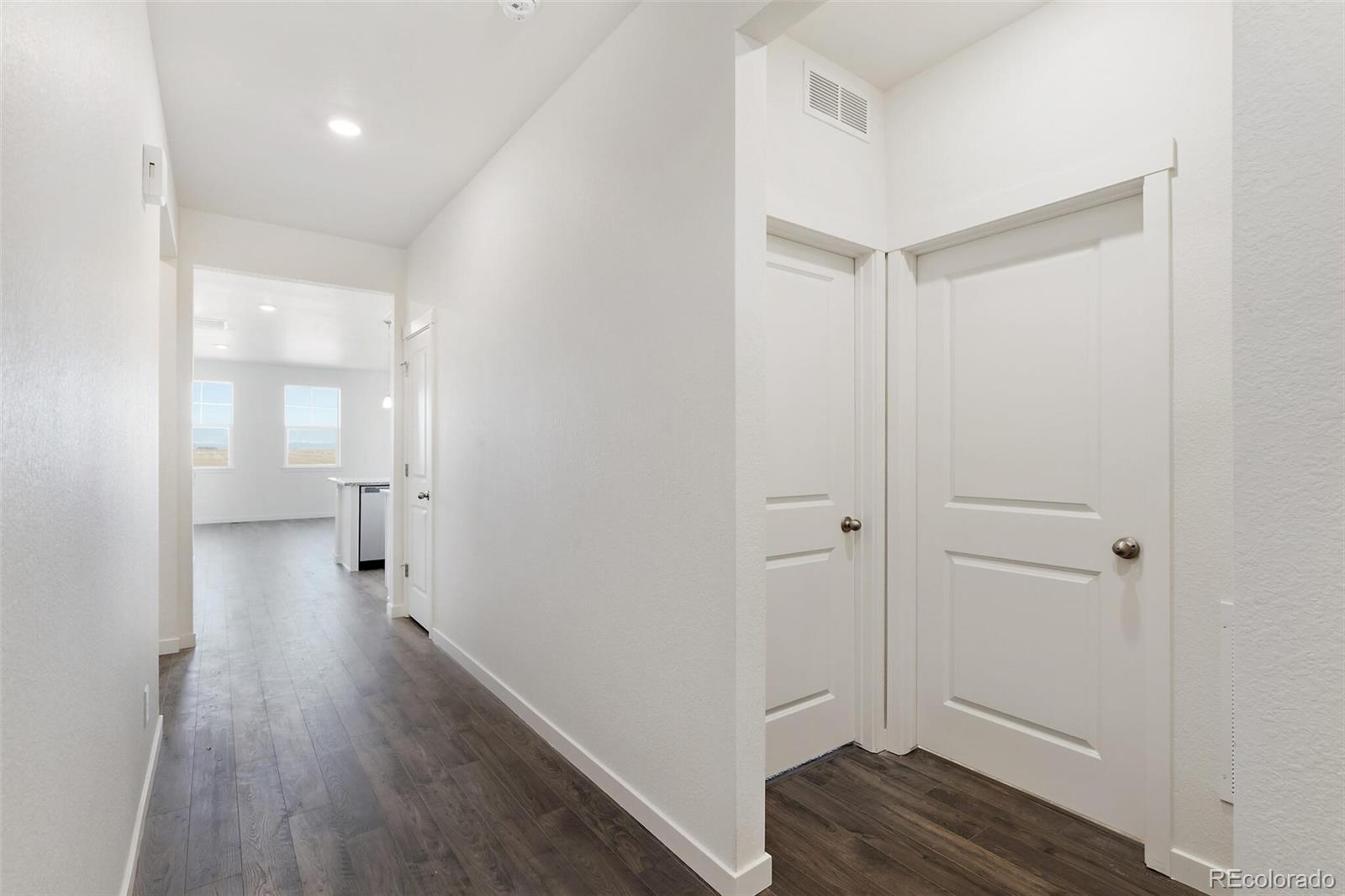 302 Hummingbird Lane