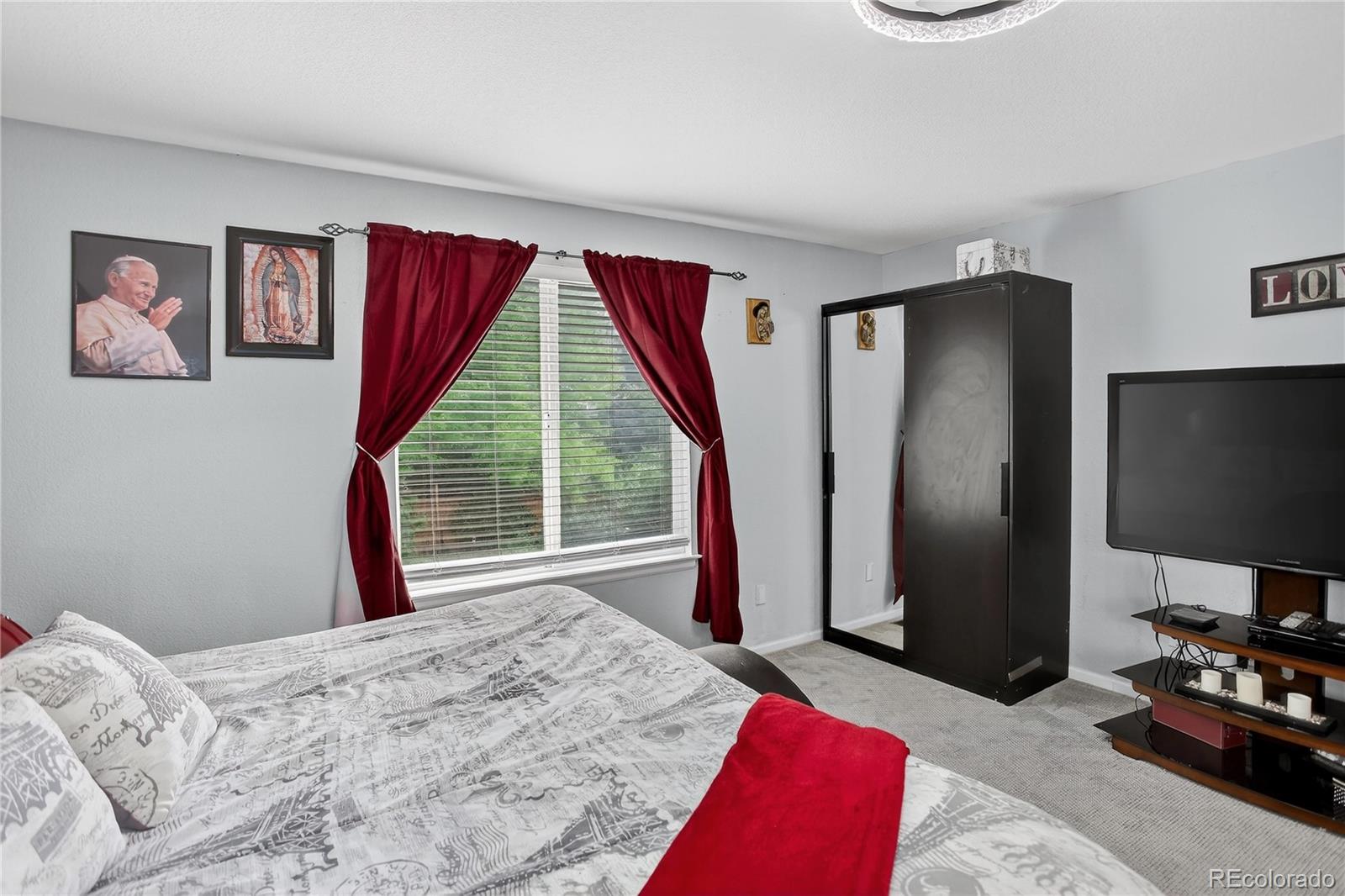 5420 S Shawnee Way