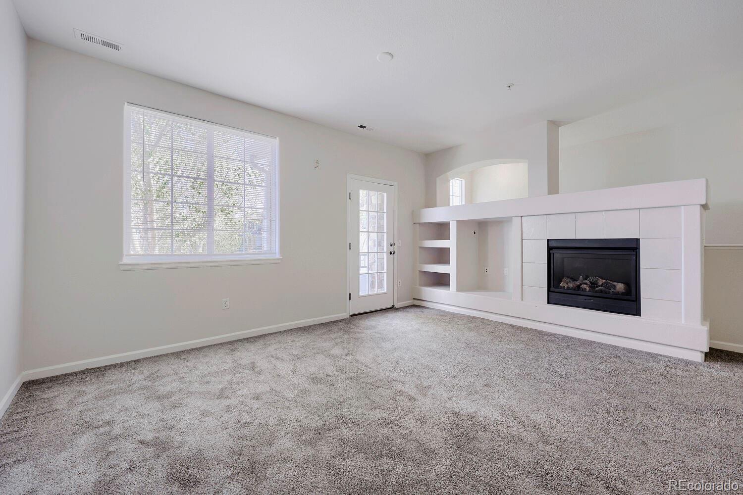 5255 Memphis Street 1216