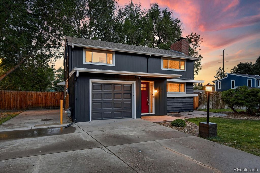 Photo of 8035 W 9th Avenue, Lakewood, CO 80214 (MLS # 8452392)