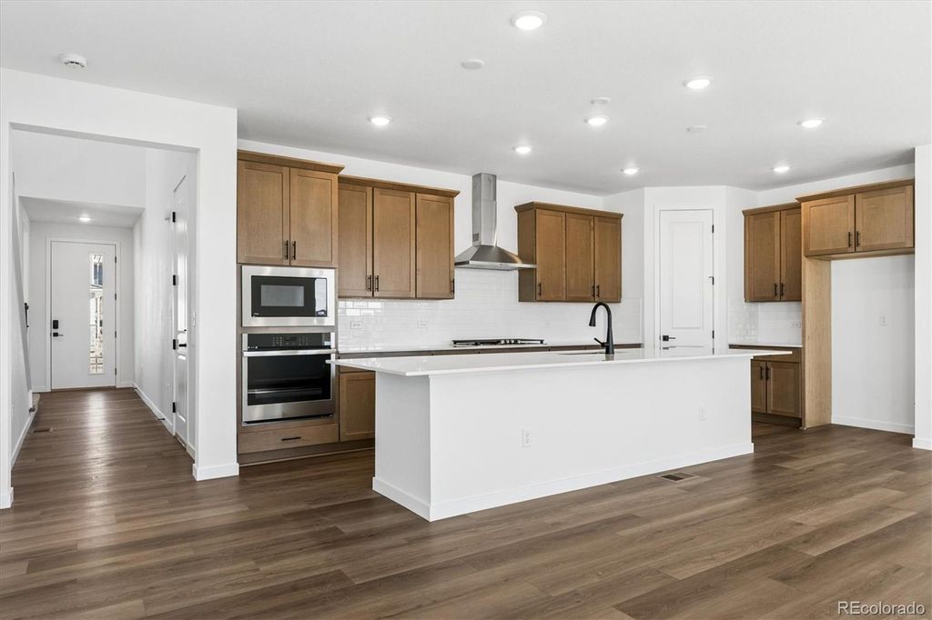 Photo of 9116 Hayden Peak Street, Englewood, CO 80112 (MLS # 1878572)