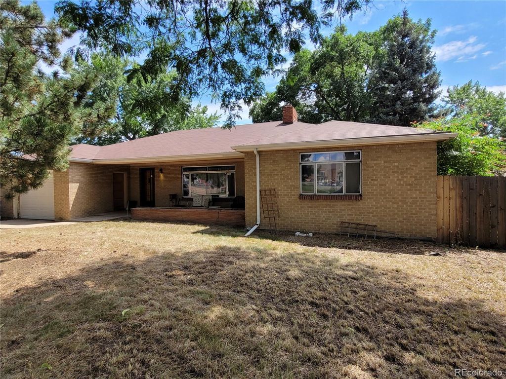 Photo of 2110 Vance Street, Lakewood, CO 80214 (MLS # 7136111)