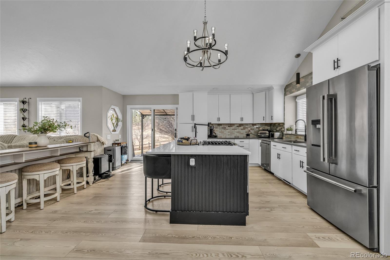 8350 Lightening View Drive