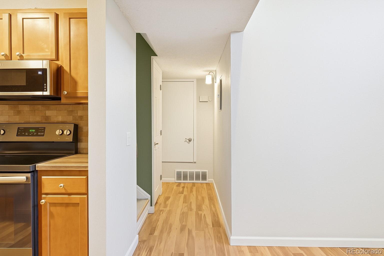 7665 E Eastman Avenue 203B