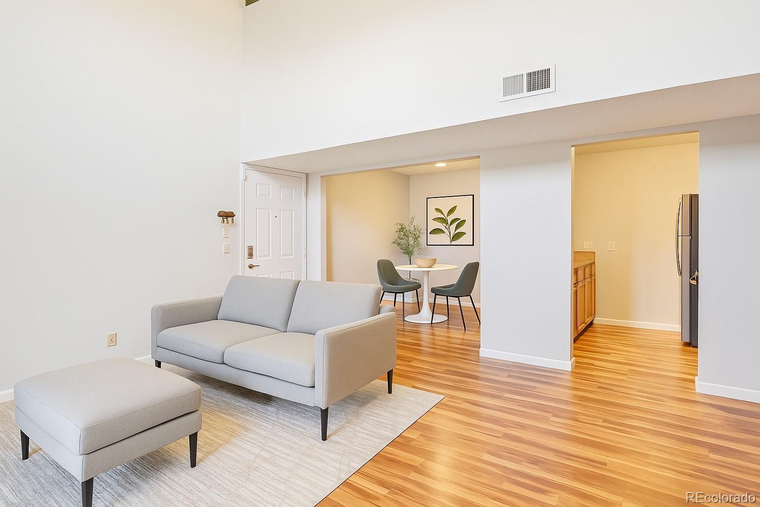 7665 E Eastman Avenue 203B