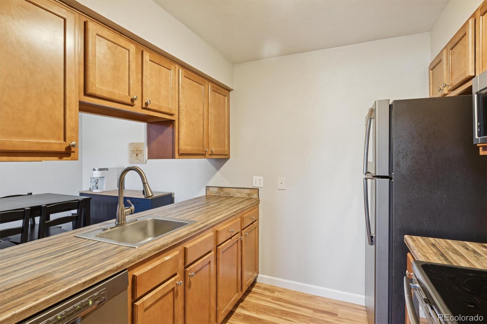 7665 E Eastman Avenue 203B