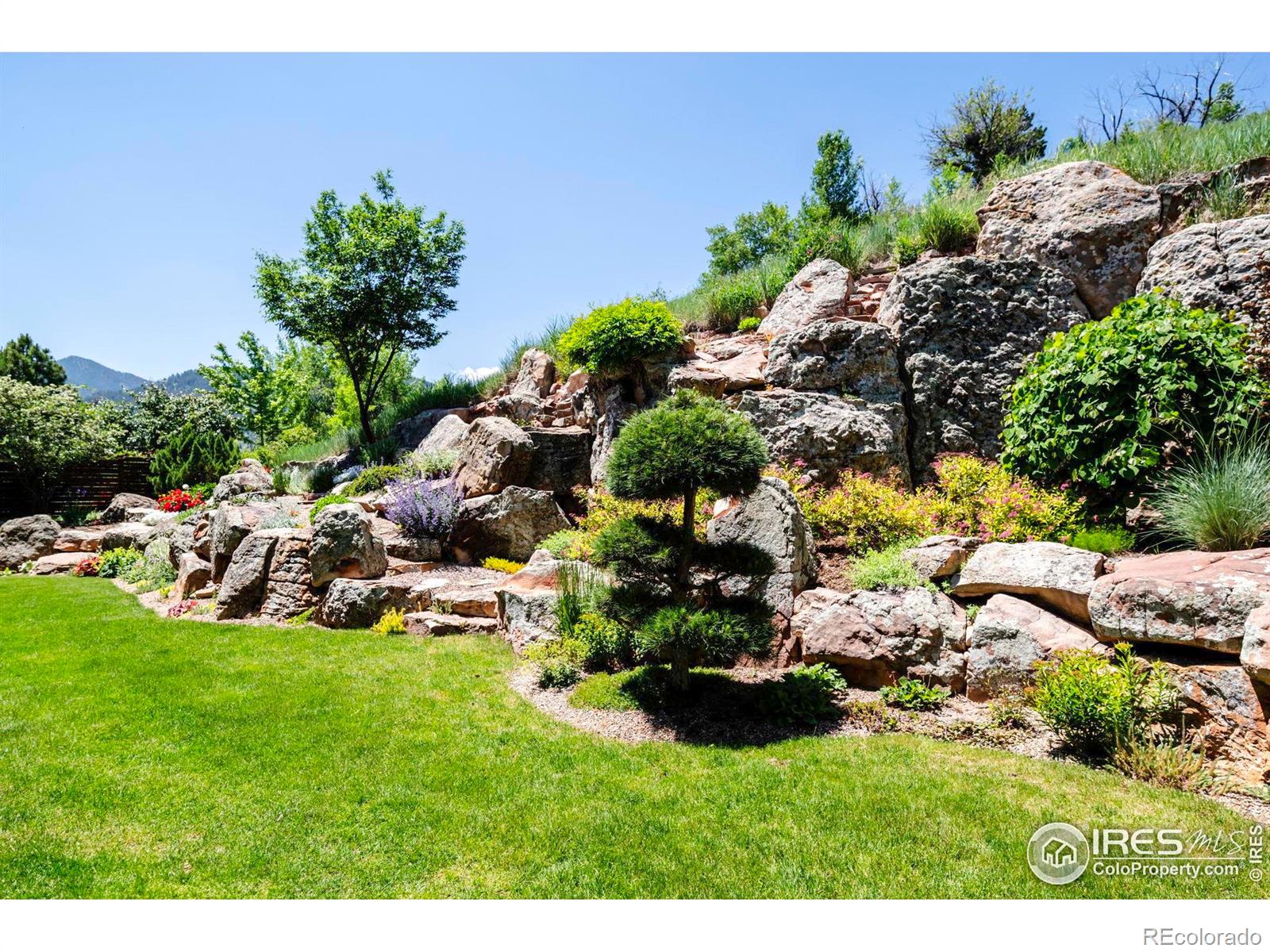 2675 Dakota Place (newlands)