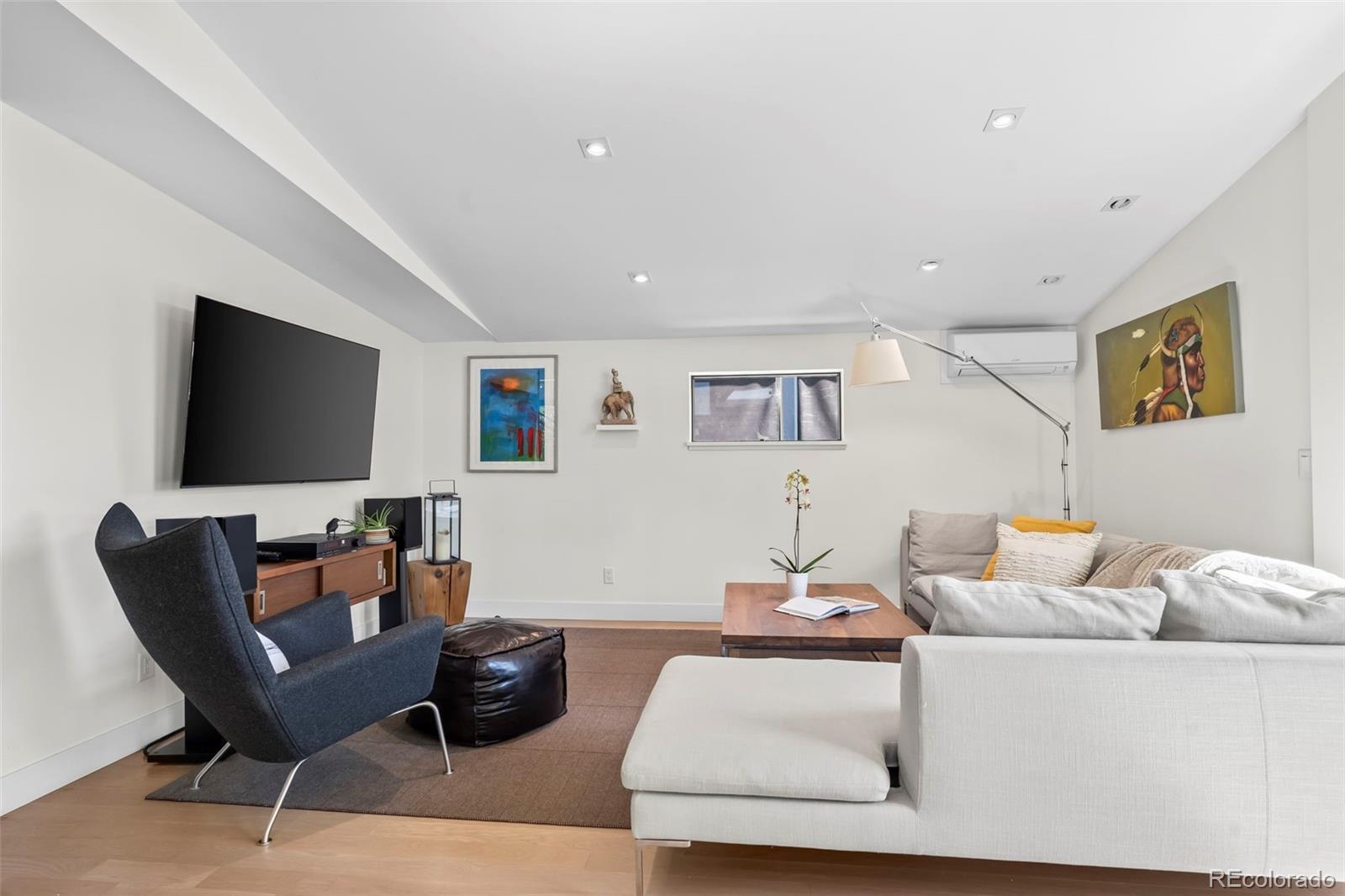 2725 6th Street