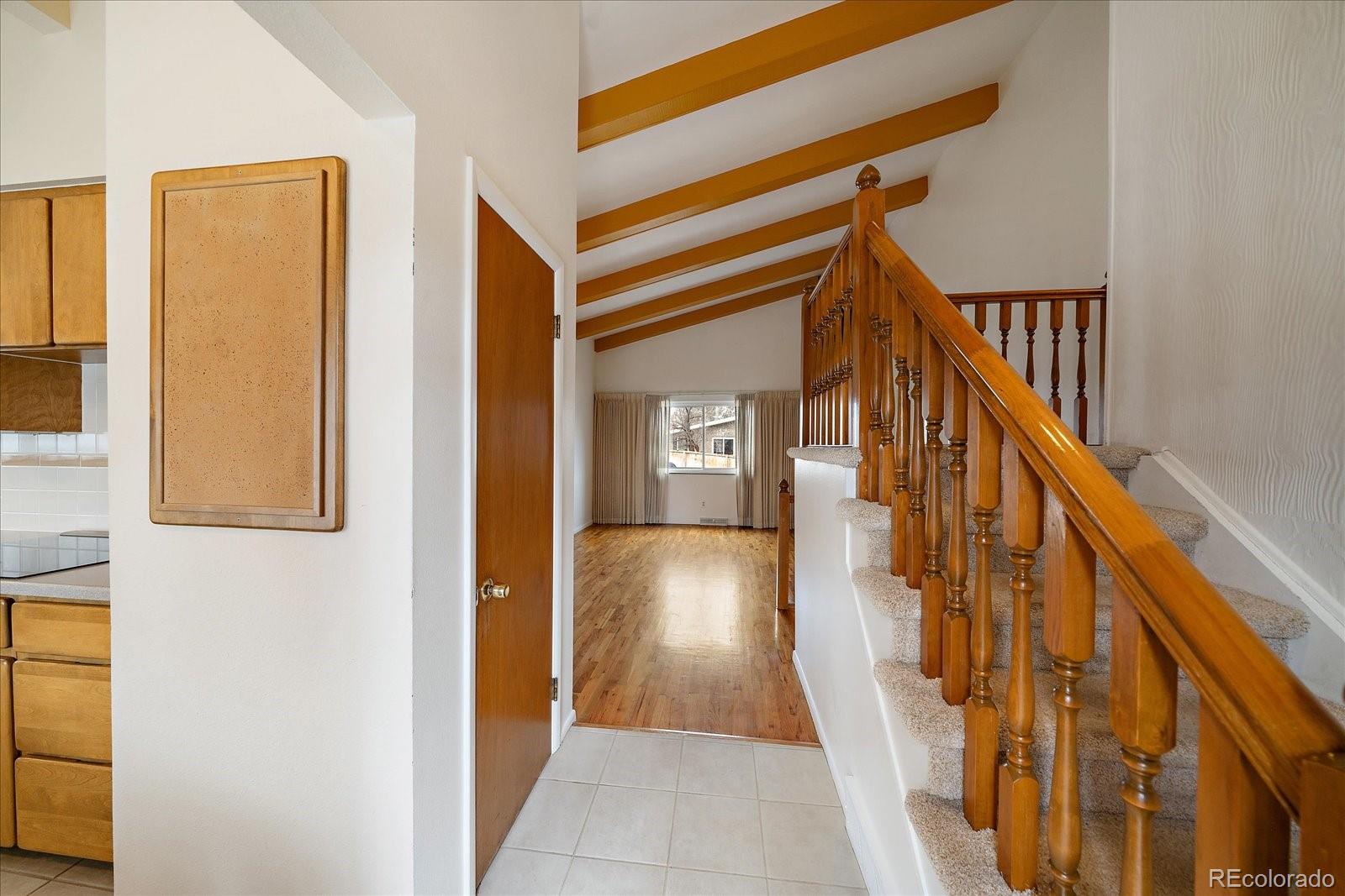 3007 S Xanthia Street