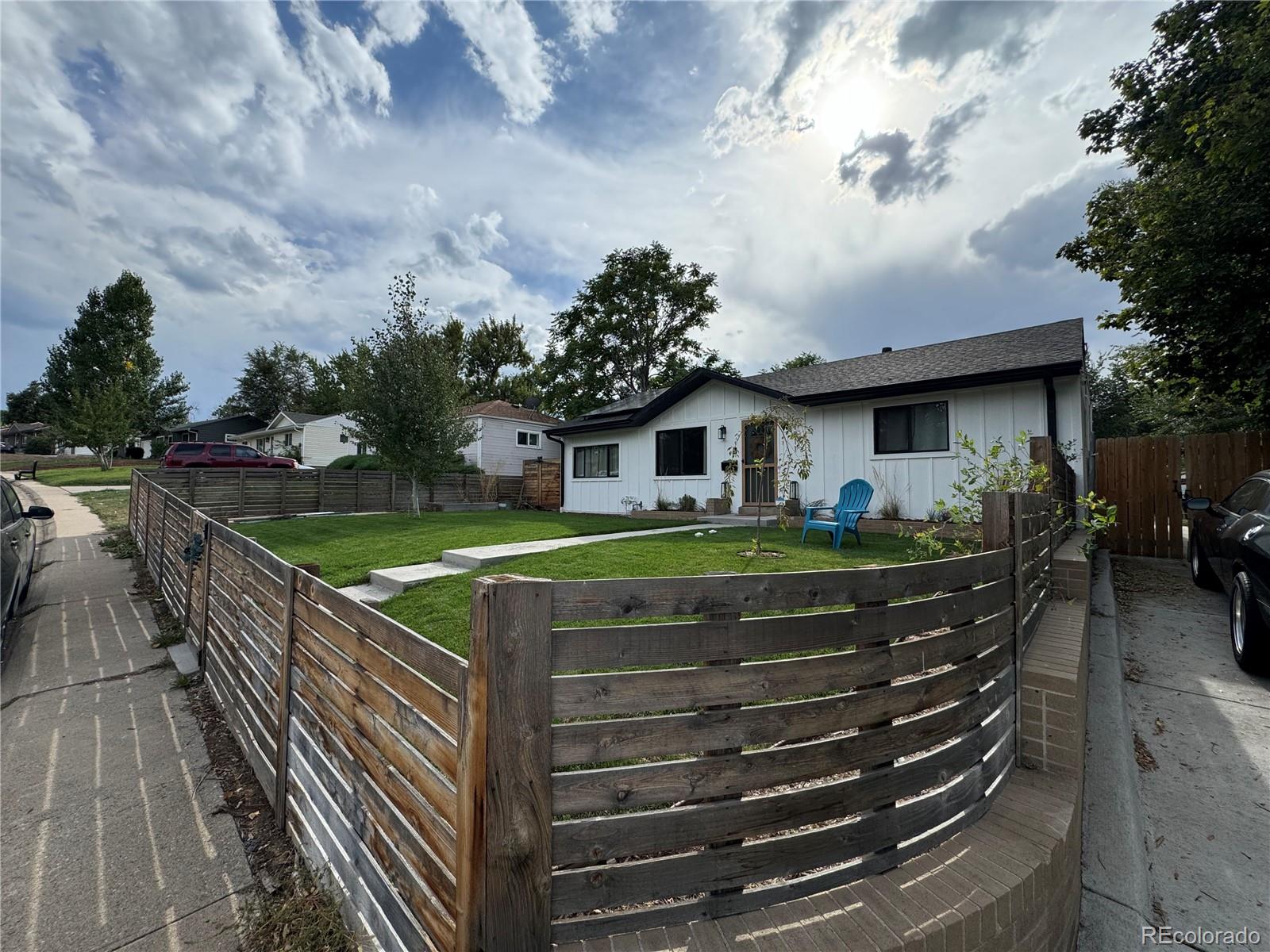 1811 S Newton Street