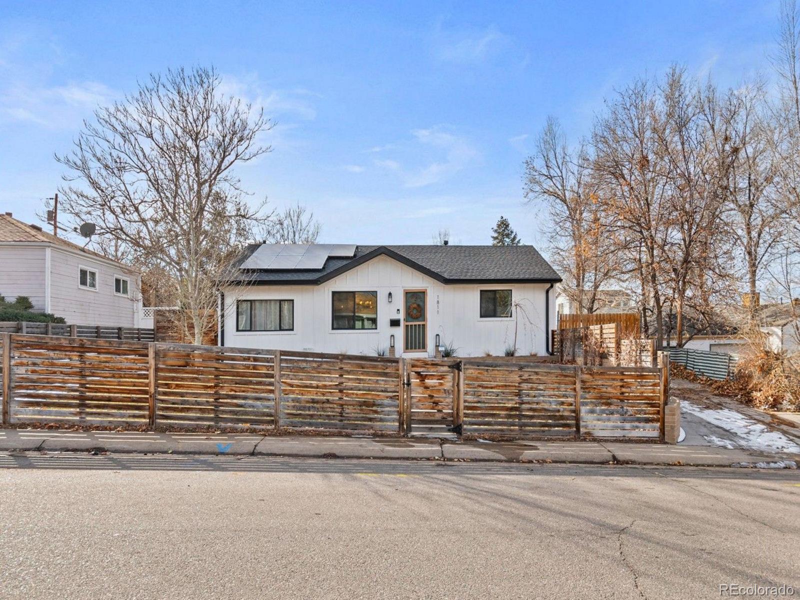 1811 S Newton Street