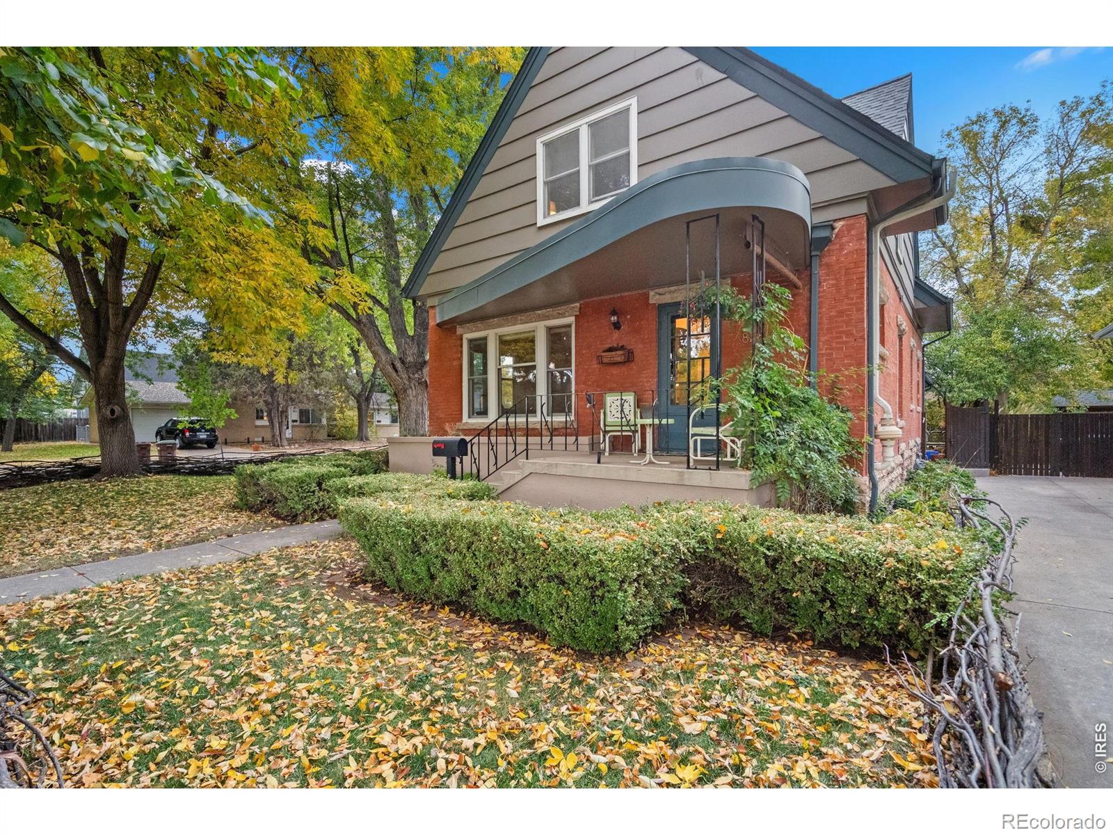 828 W Olive Street