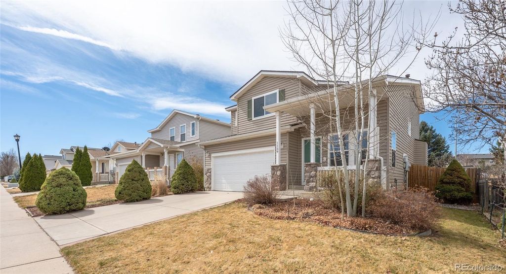 Photo of 1159 Fall River Circle, Longmont, CO 80504 (MLS # 7323445)