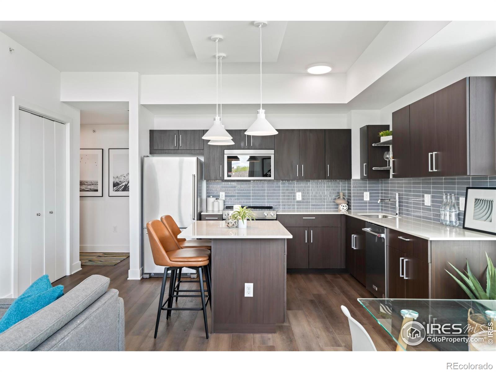 1707 Walnut Street 306