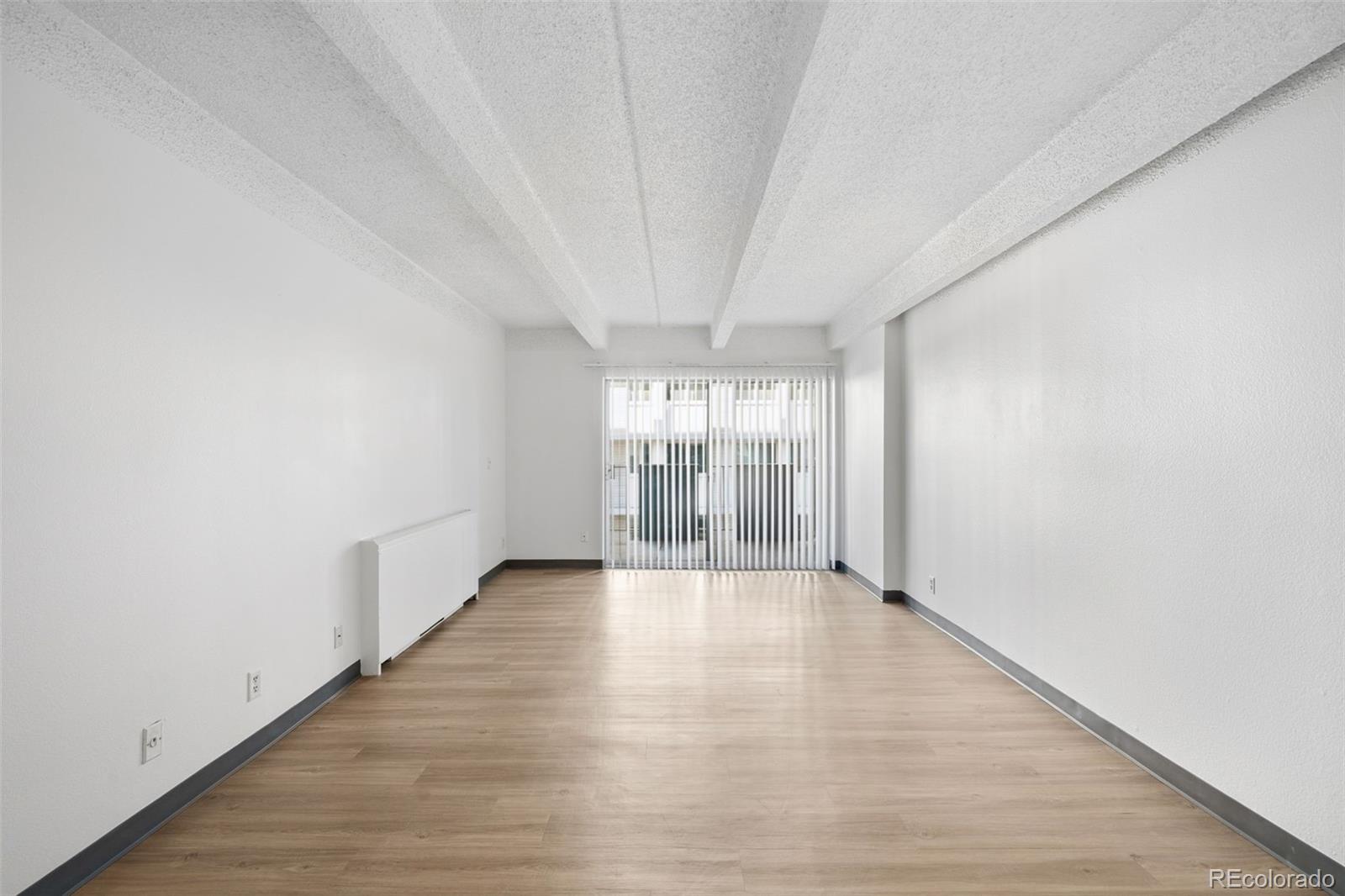 1265 Race Street 208