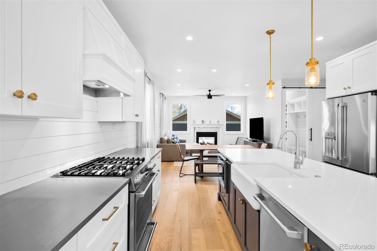 3312 S Emerson Street