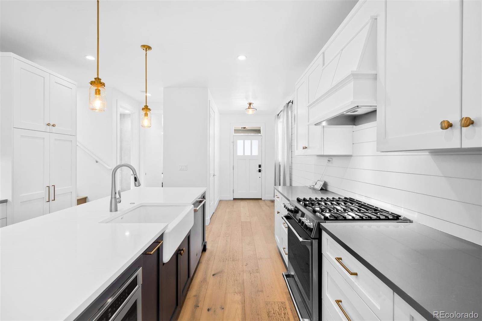 3312 S Emerson Street