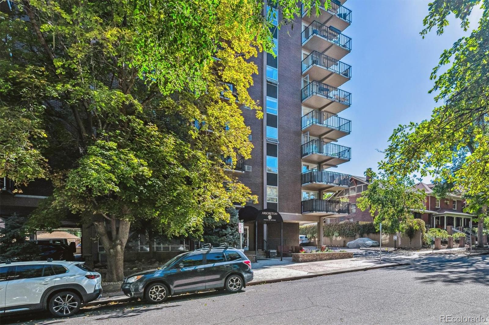 1150 Vine Street 902