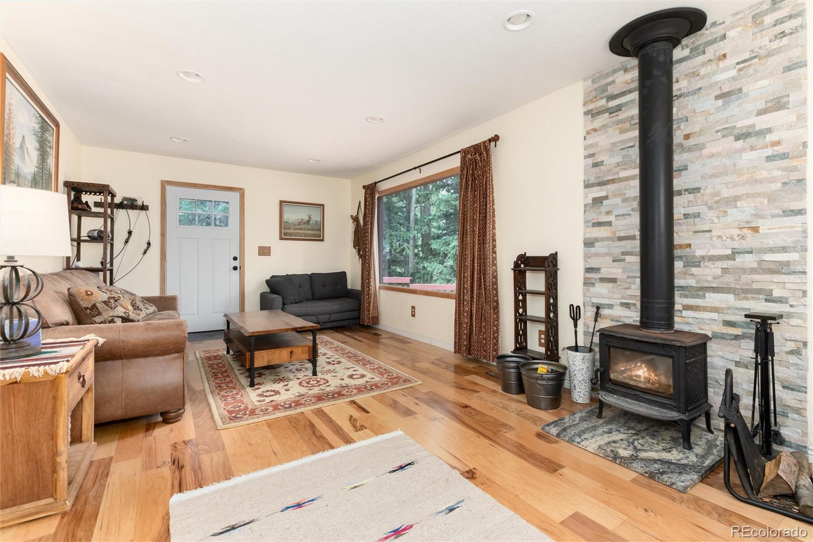 31 Aspen Loop Road