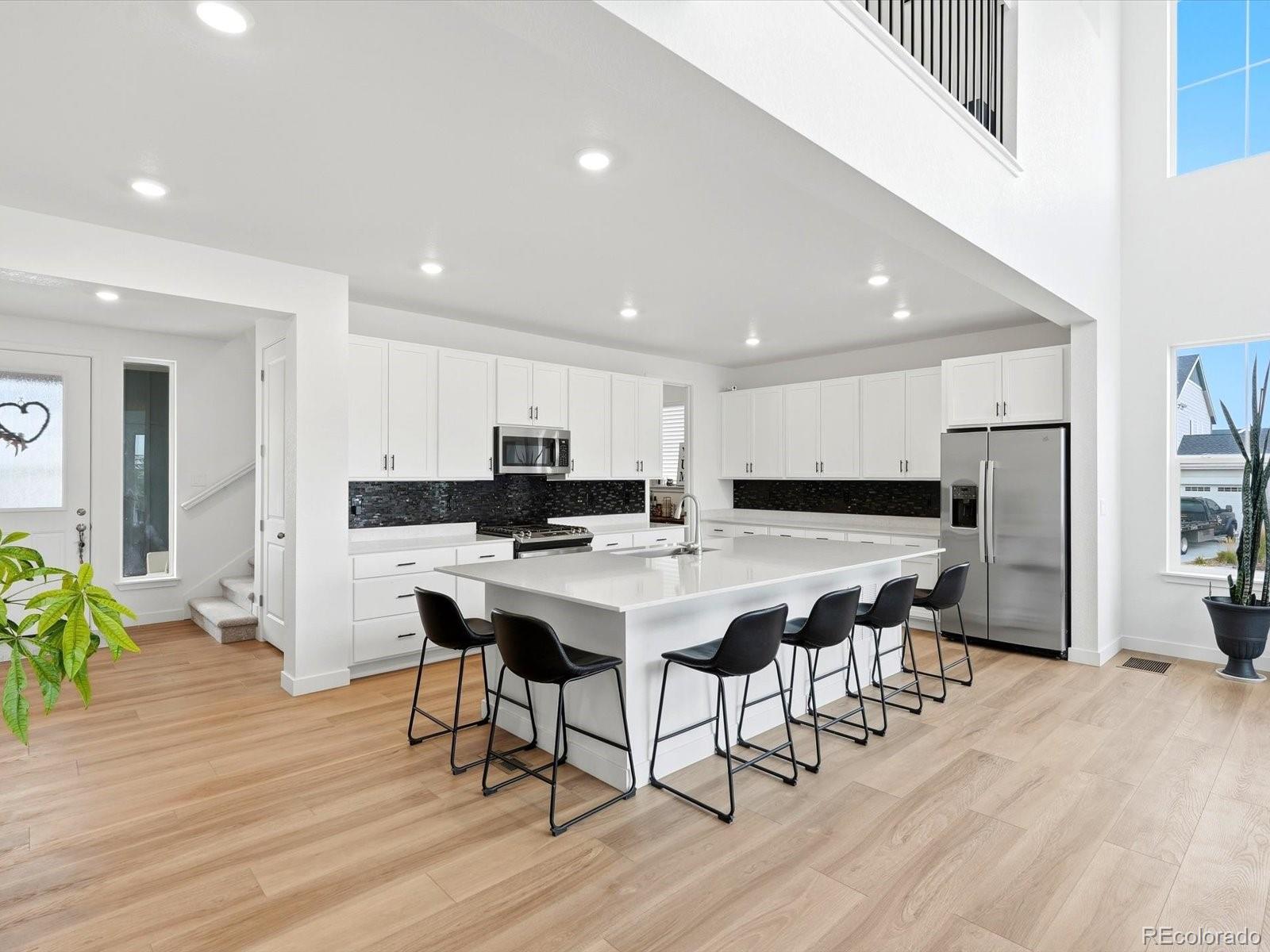 988 Congress Place